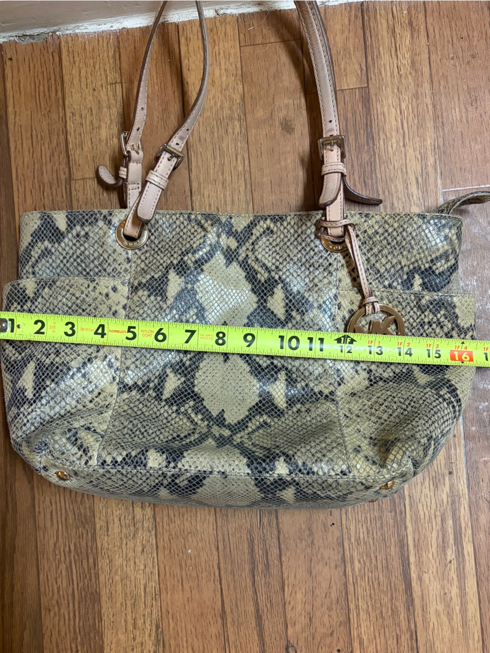 Michael Kors Snake-Print Tote in Beige and Black - Picture 4 of 7